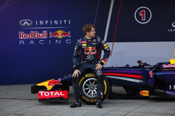 2014-01-28t090122z_1652345922_gm1ea1s1b4401_rtrmadp_3_motor-racing-testing_reuters