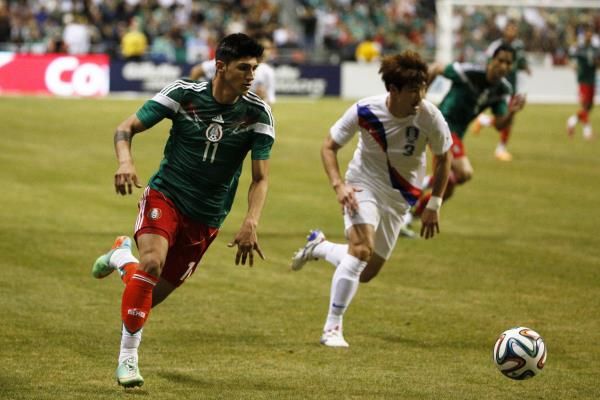 2014-01-30t044347z_495702506_nocid_rtrmadp_3_soccer-friendly-mexico-vs-korea-republic_reuters