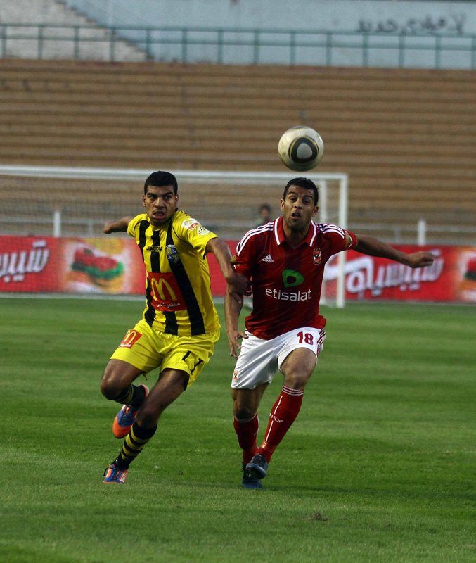 صورة من مباراة الأهلي والمقاولون