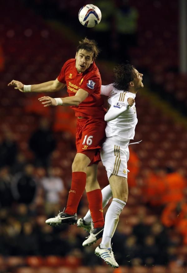 2012-10-31t212126z_1716504590_gm1e8b10esg01_rtrmadp_3_soccer-england-cup_reuters