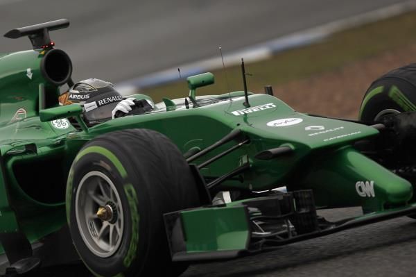 2014-01-31t193314z_1826642034_gm1ea21095401_rtrmadp_3_motor-racing-testing-ecclestone_reuters