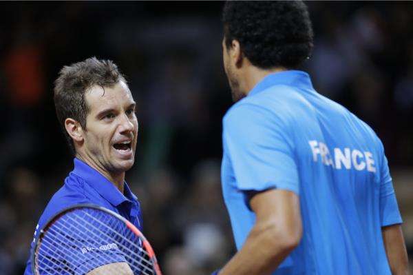 2014-02-01t153952z_739365330_gm1ea211tom01_rtrmadp_3_tennis-davis_reuters