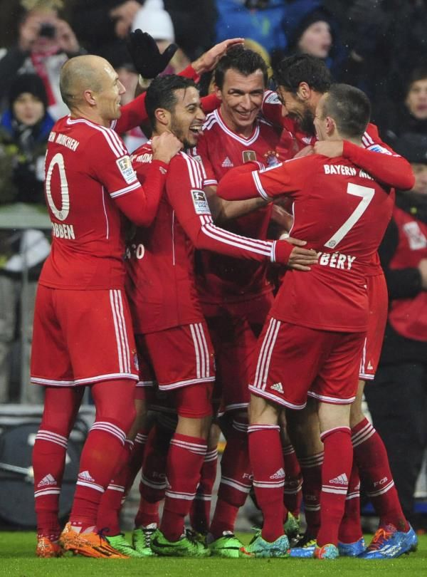 2014-02-02t183448z_29871260_gm1ea23073m01_rtrmadp_3_soccer-germany_reuters