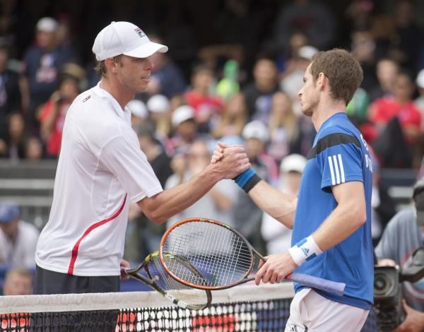2014-02-02t235210z_1905067876_nocid_rtrmadp_3_tennis-davis-cup-murray-vs-young_reuters