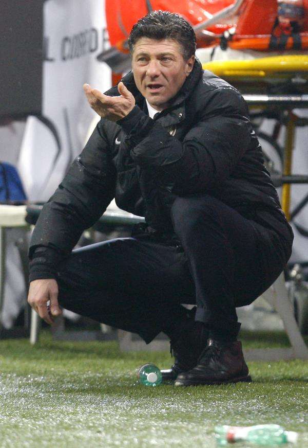 2014-01-13t220242z_184016968_gm1ea1e0gpz01_rtrmadp_3_soccer-italy_reuters