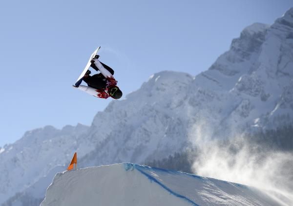 2014-02-05t112324z_1691727760_lm2ea250w737h_rtrmadp_3_olympics-snowboarding_reuters