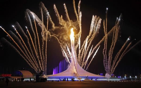 2014-02-07t193224z_1195679722_gm1ea2809s501_rtrmadp_3_olympics-ceremony_reuters