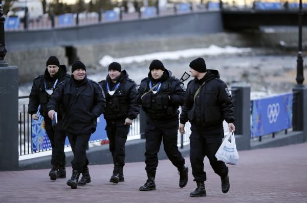 2014-02-06t080829z_1073698381_gm1ea2618jk01_rtrmadp_3_olympics-sochi_reuters