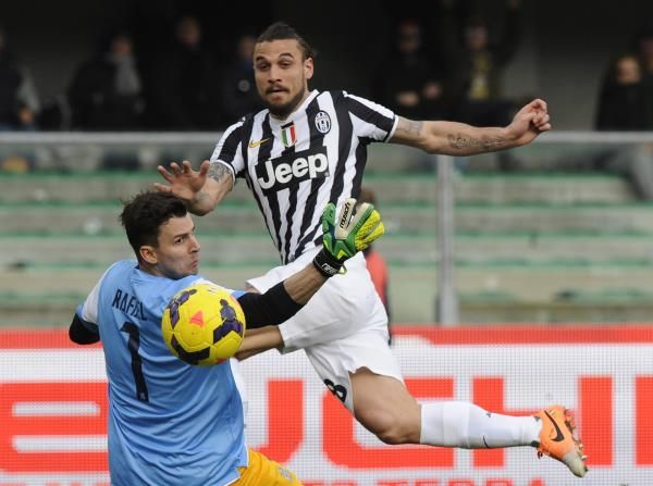 2014-02-09t154531z_1691884721_gm1ea291tsz01_rtrmadp_3_soccer-italy_reuters