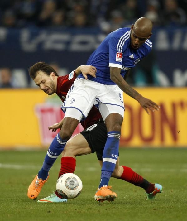 2014-02-09t170857z_360677623_gm1ea2a034j01_rtrmadp_3_soccer-germany_reuters