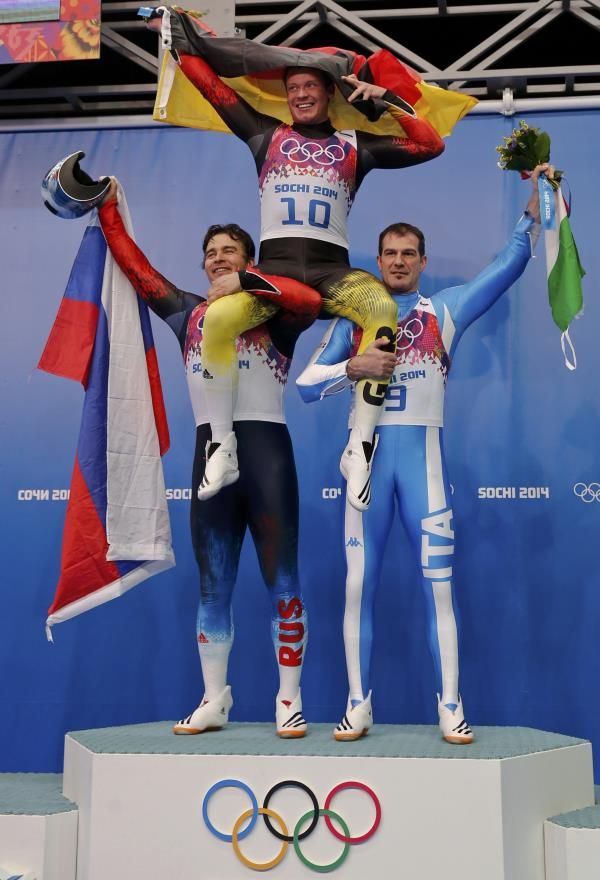 2014-02-09t192502z_1263486247_lr2ea291hxfx8_rtrmadp_3_olympics-luge_reuters