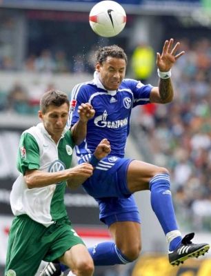 الألماني جيرماين جونيس 