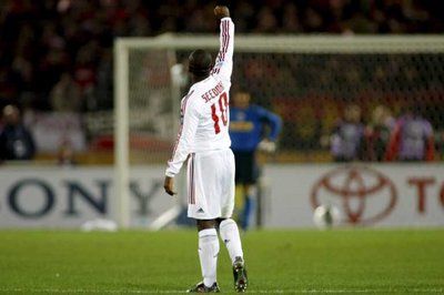 كلارنس سيدورف سجل هدف المباراة الوحيد