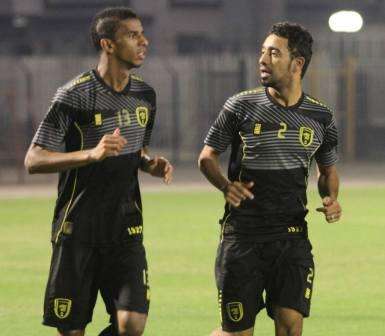 راشد الرهيب الغائب للاصابة مع العائد احمد عسيري