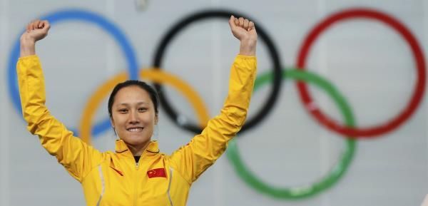 2014-02-13t155656z_1433126166_lr2ea2d18al71_rtrmadp_3_olympics-speedskating_reuters