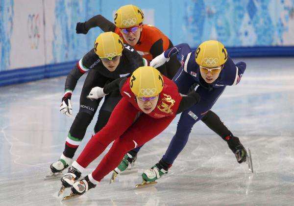 2014-02-15t123927z_1800640947_lr2ea2f0z5g9g_rtrmadp_3_olympics-shorttrack_reuters