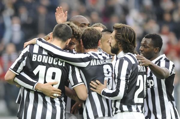 2014-02-16t155852z_2014099935_gm1ea2g1uip02_rtrmadp_3_soccer-italy_reuters