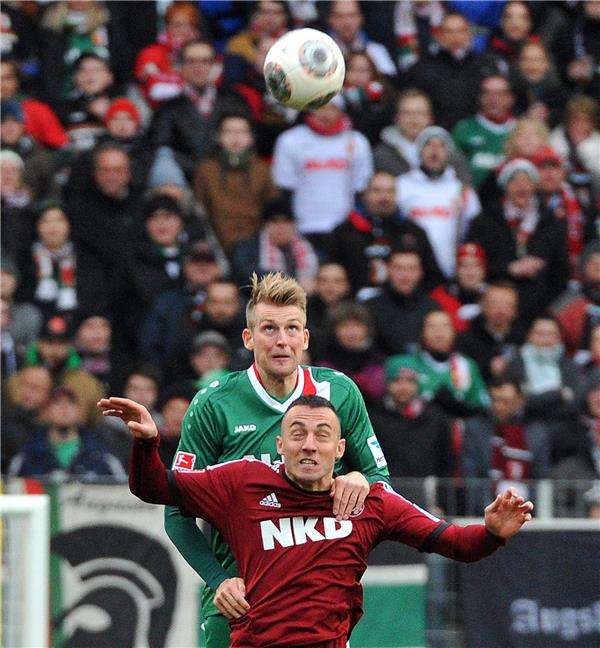 لقطة من المباراة