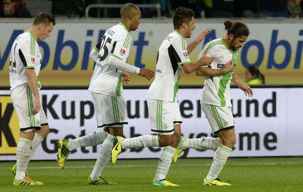 2013-11-09t160320z_627138112_bm2e9b91bbr01_rtrmadp_3_soccer-germany_reuters