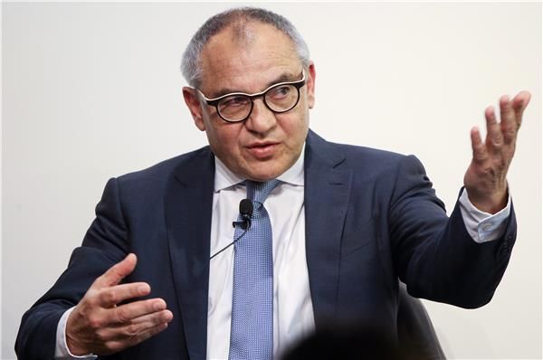 فيلكس ماجات