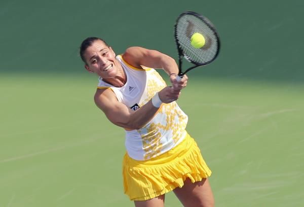 2014-02-19t121415z_642853320_gm1ea2j1k5v01_rtrmadp_3_tennis-women-dubai_reuters
