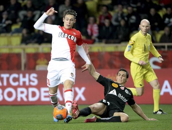 2014-02-21t215823z_1161260864_gm1ea2m0gfn01_rtrmadp_3_soccer-france_reuters