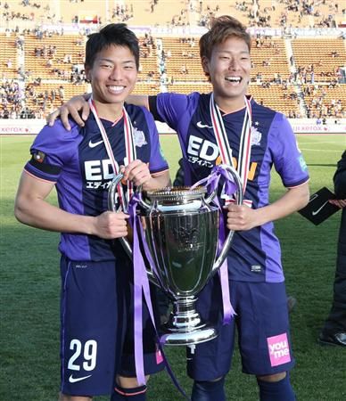 jle14022216140003-p2