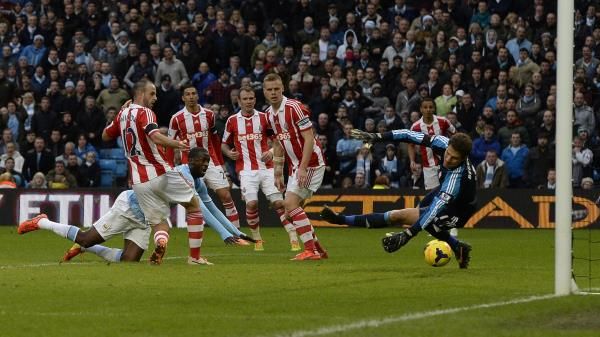 2014-02-22t163450z_2025038760_gm1ea2n01iw01_rtrmadp_3_soccer-england_reuters