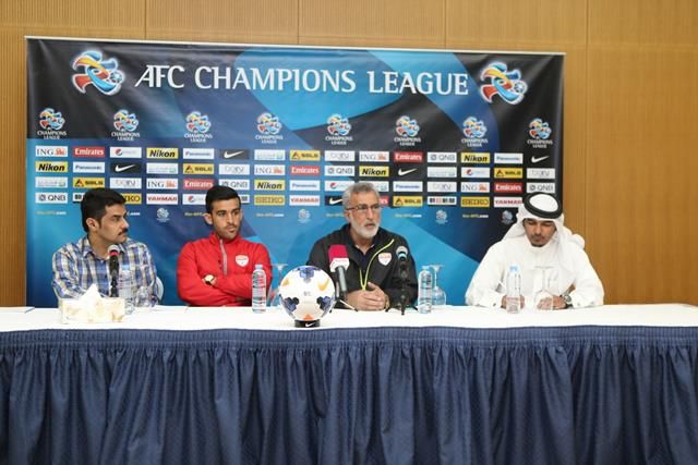  الإيراني حسين فركي خلال المؤتمر الصحفي