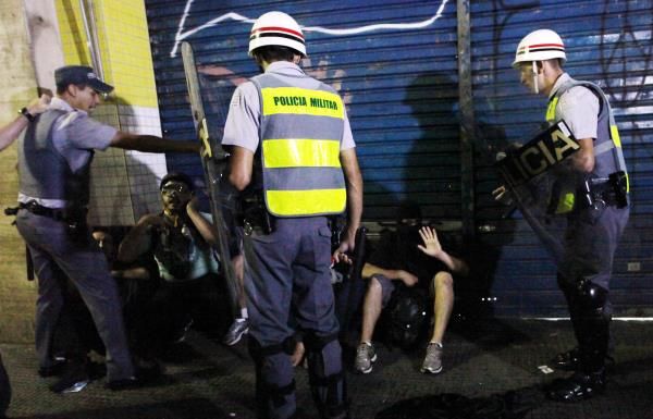 2014-02-22t231954z_1944052026_gm1ea2n0k9y01_rtrmadp_3_brazil-worldcup-protest_reuters