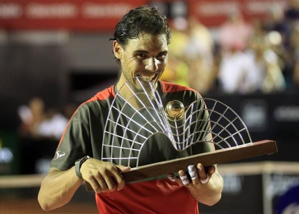 2014-02-23t233617z_199773433_gm1ea2o0l2f01_rtrmadp_3_tennis-men-rio-de-janeiro_reuters