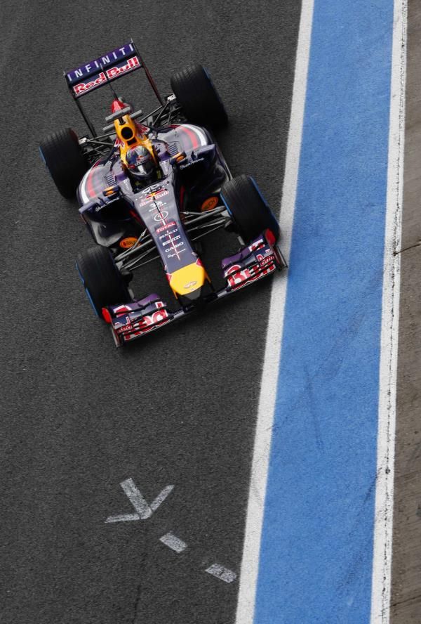 2014-01-29t125525z_208043424_gm1ea1t1jpb01_rtrmadp_3_motor-racing-points_reuters