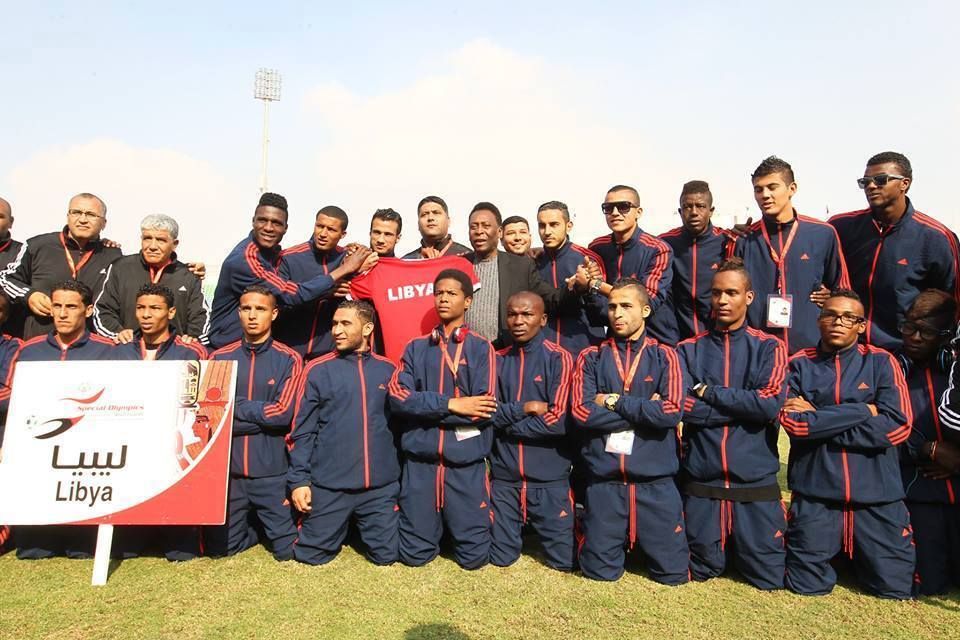 1623738_209744239224041_569480372_n