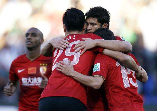 2013-12-21t172155z_849590936_gm1e9cm03jj01_rtrmadp_3_soccer-club_reuters