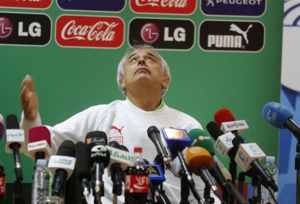 2013-11-15t112824z_93106387_gm1e9bf1h9c01_rtrmadp_3_soccer-world_reuters