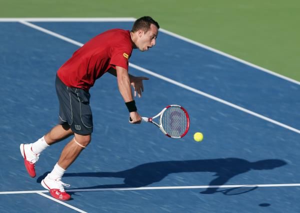 2014-02-27t135705z_1725904489_gm1ea2r1orf01_rtrmadp_3_tennis-men-dubai_reuters