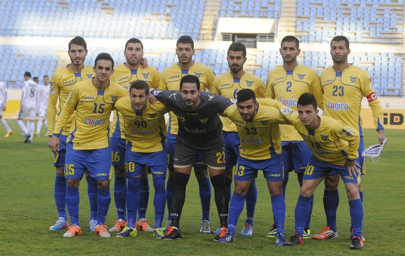 فريق الصفاء قبل مباراته مع ذات راس في كأس الإتحاد الآسيوي الثلاثاء الماضي.