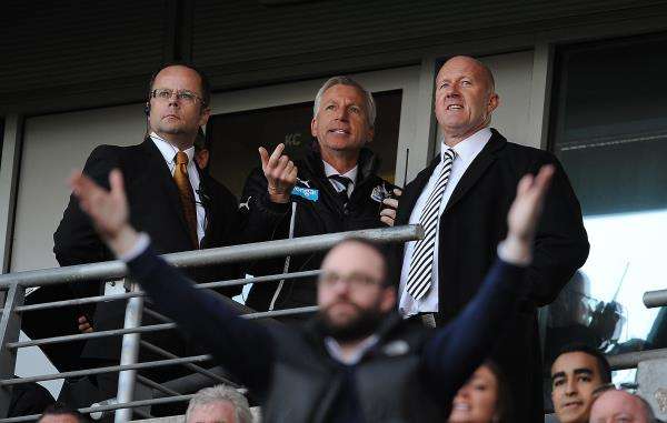 2014-03-01t164531z_349277500_gm1ea3201zi01_rtrmadp_3_soccer-england_reuters