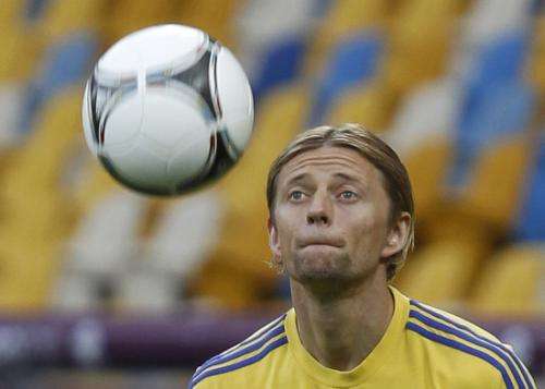 2012-06-10t181227z_01_cvi222_rtridsp_3_soccer-euro_reuters