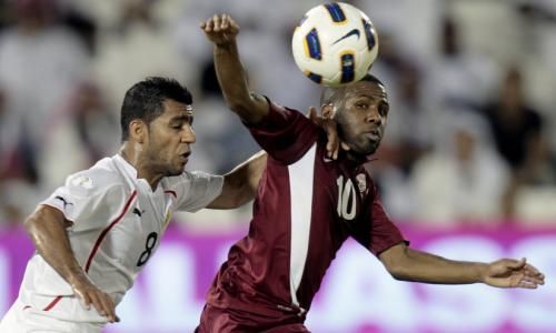 2011-11-15t184940z_01_qat14_rtridsp_3_soccer-world_reuters