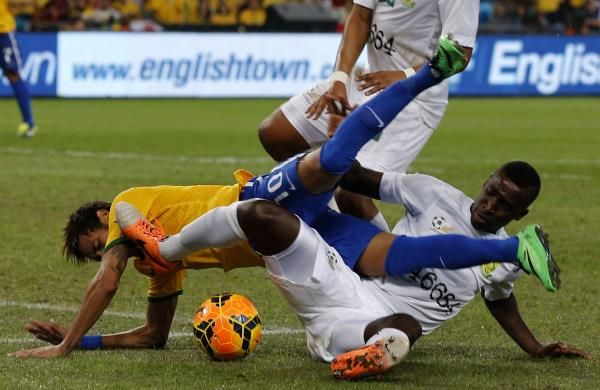 2014-03-05t183128z_113941392_gm1ea3606x901_rtrmadp_3_soccer-friendly-brazil_reuters