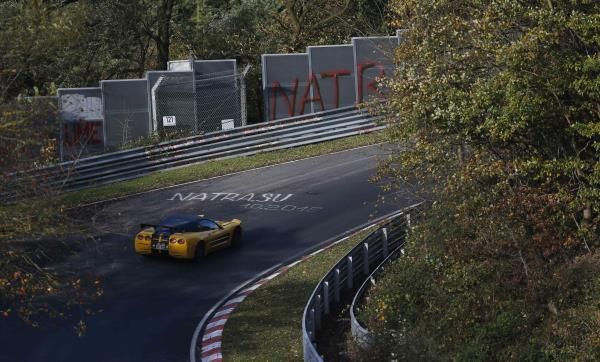 2013-10-30t075149z_1093152631_gm1e9au177p01_rtrmadp_3_germany-nuerburgring_reuters