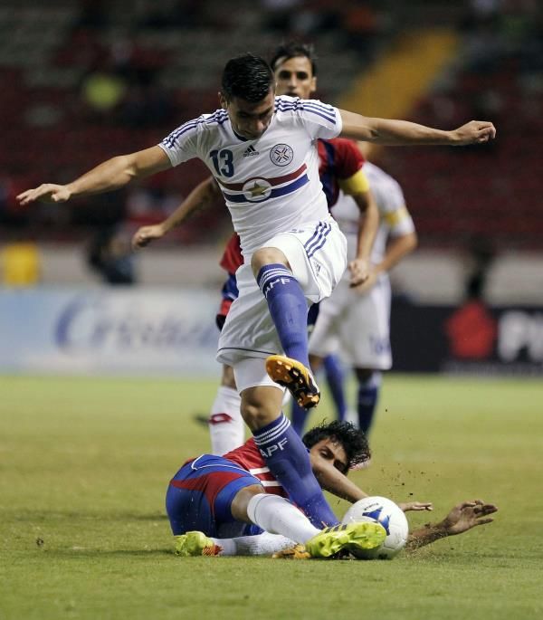 2014-03-06t023329z_1130867678_gm1ea360t8e01_rtrmadp_3_soccer-friendly_reuters