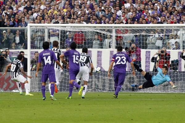 2013-10-20t142143z_1087126502_gm1e9ak1q2501_rtrmadp_3_soccer-italy_reuters