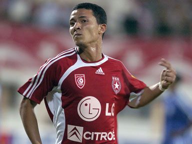 التونسي امين الشرميطي افضل لاعب عربي صاعد 