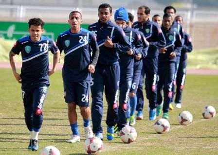 نامي   خلف البرازيلي التون في تدريبات الفتح