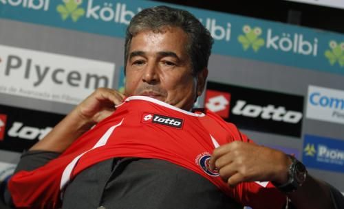 2011-09-20t024401z_01_cri01_rtridsp_3_soccer-latam_reuters