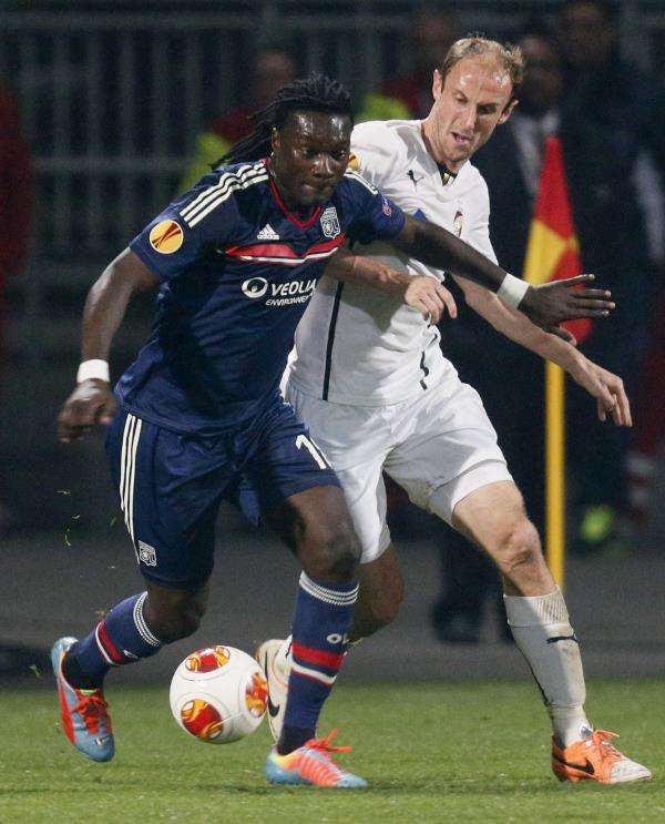 2014-03-13t221201z_762381704_gm1ea3e0h6001_rtrmadp_3_soccer-europa_reuters