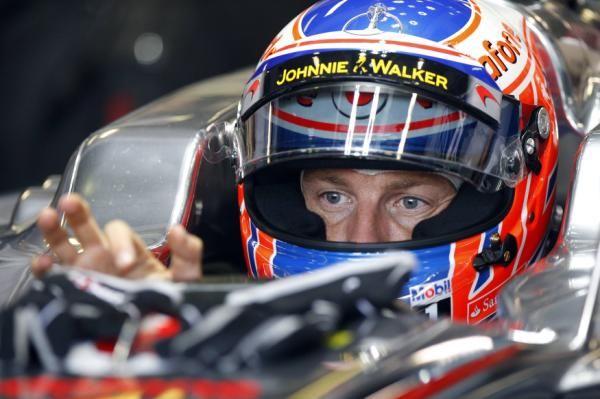 2012-09-07t102658z_160270655_gm1e8971f8i01_rtrmadp_3_motor-racing-prix_reuters