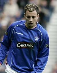 المدافـع الاسـكـتـلـنـدي آلان هـوتـــون